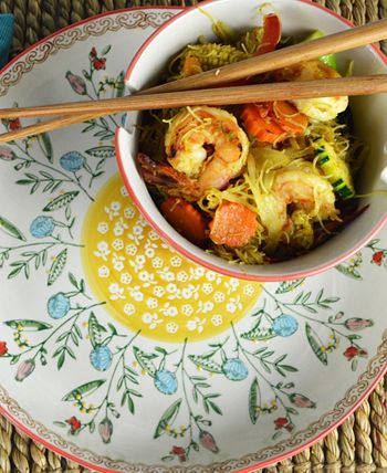 Euro Ceramica - Ella Ramen Bowl and Dinner Bowl Set in Red