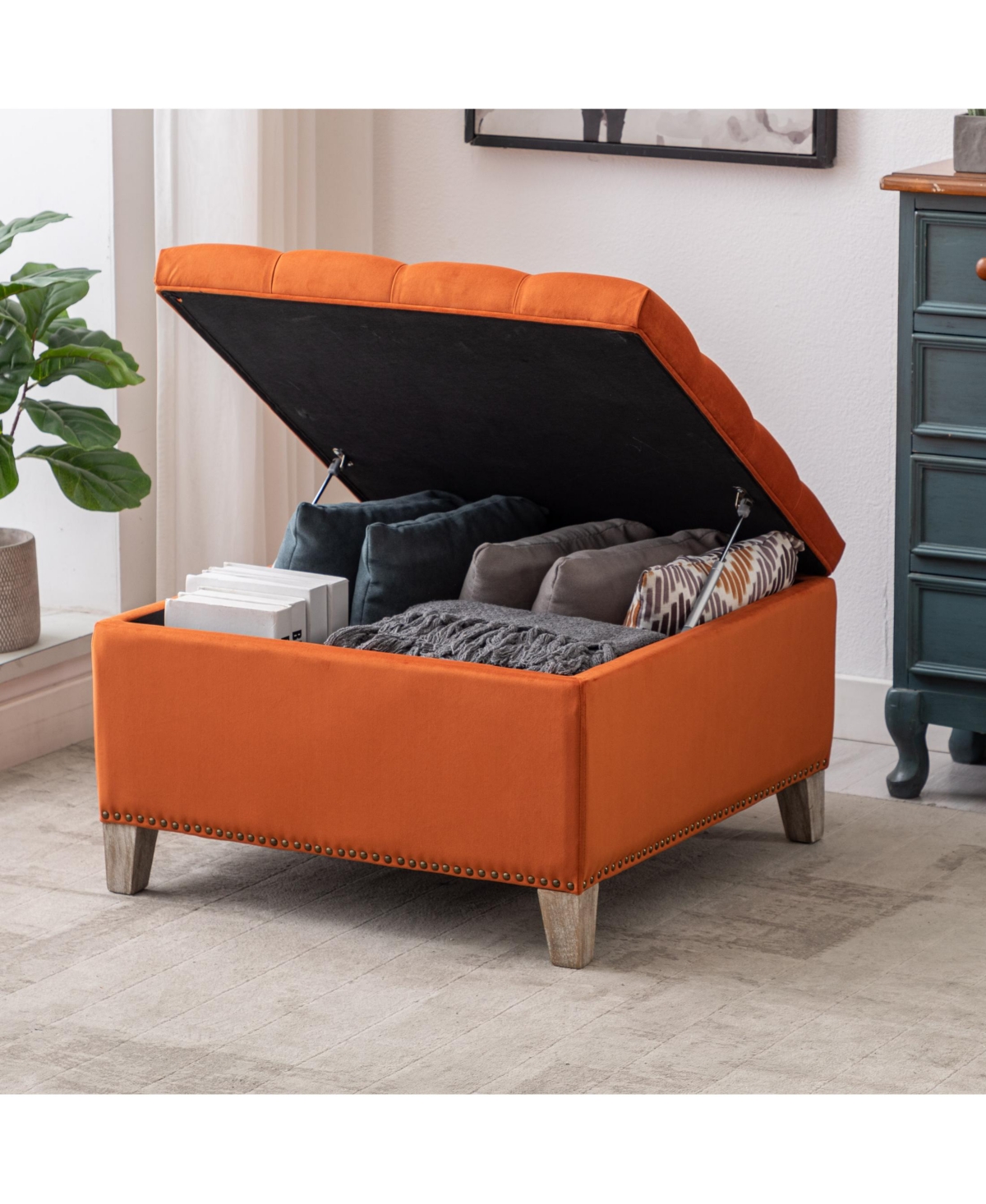 WestinTrends Square Velvet Tufted Storage Ottoman for Living Room Bedroom