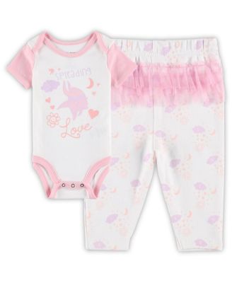 NFL Team Apparel Infant New England Patriots Spread Love Pink