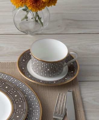 Infinity Dinnerware Collection