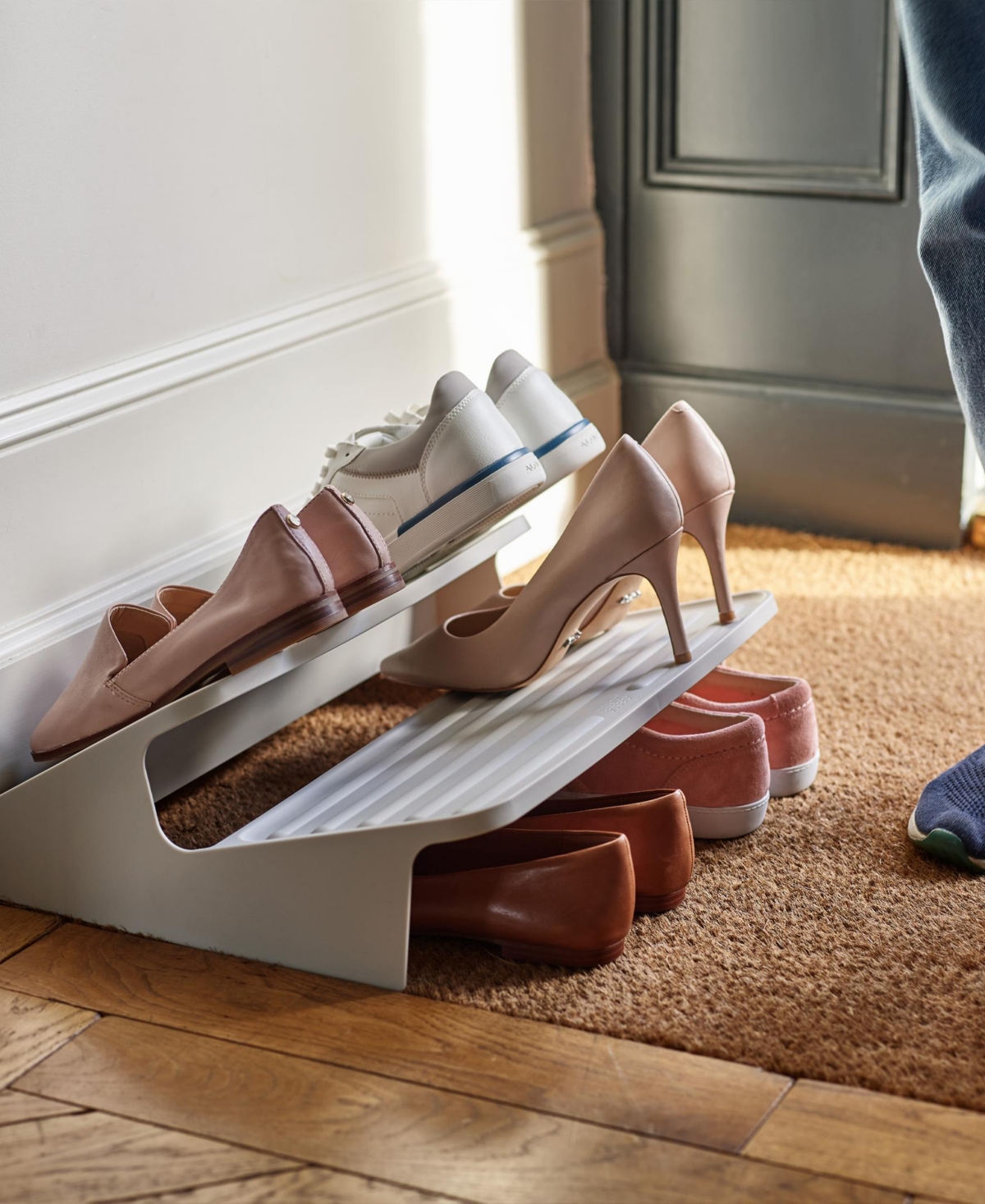 Joseph Joseph Shoe-in Large Space-saving Shoe Rack In Ecru