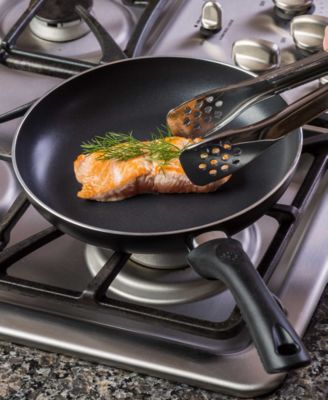 Aluminum 9.5" Evolve Non-Stick Fry Pan