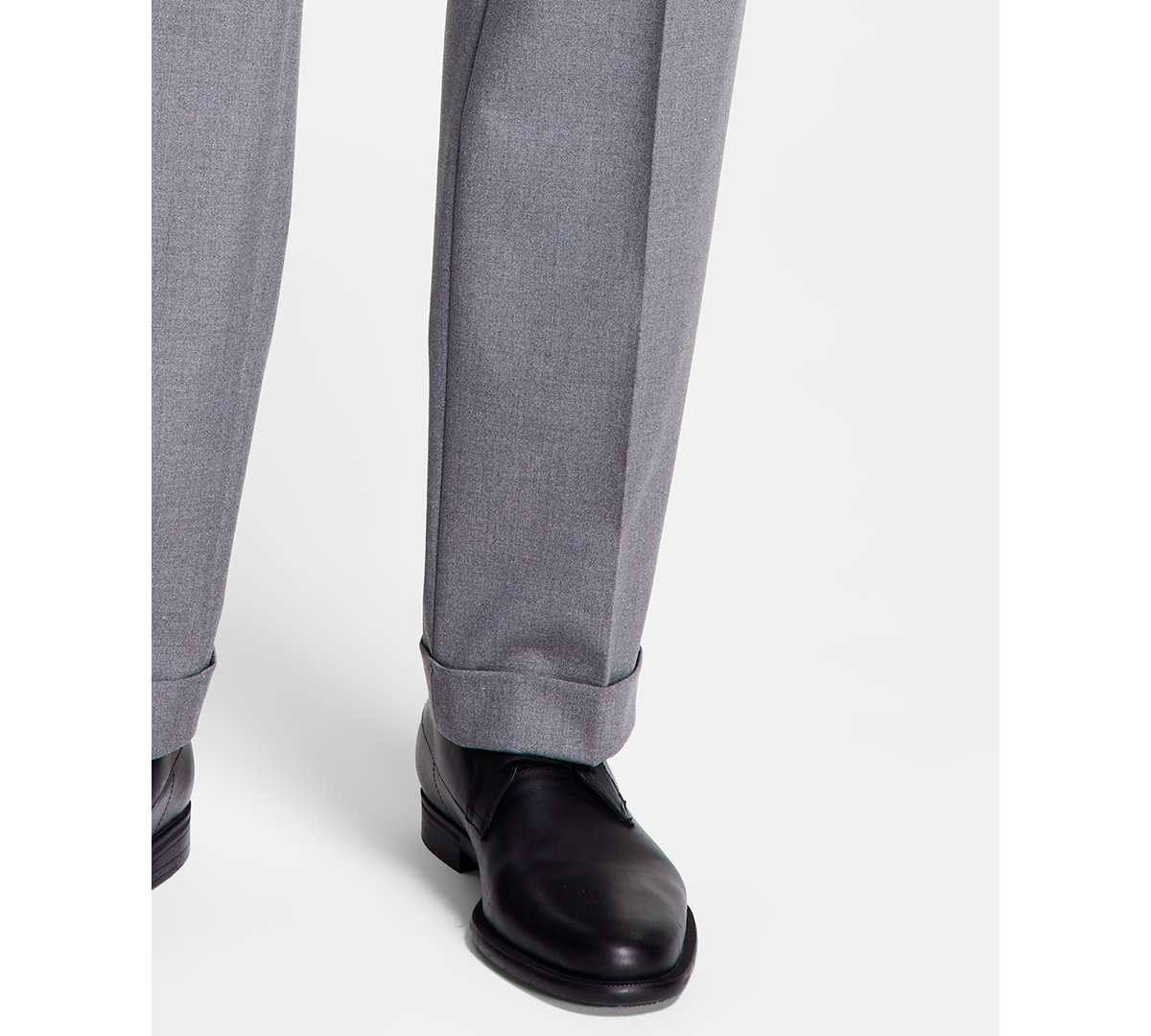 Michael Kors Men's Pleated Solid Classic Fit Pants