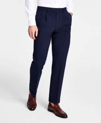 Men's Pleated Solid Classic Fit Pants