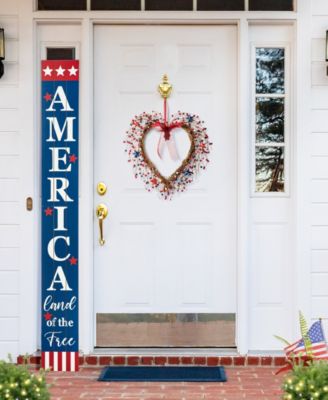 17" H Patriotic, Americana Berry Heart Wreath