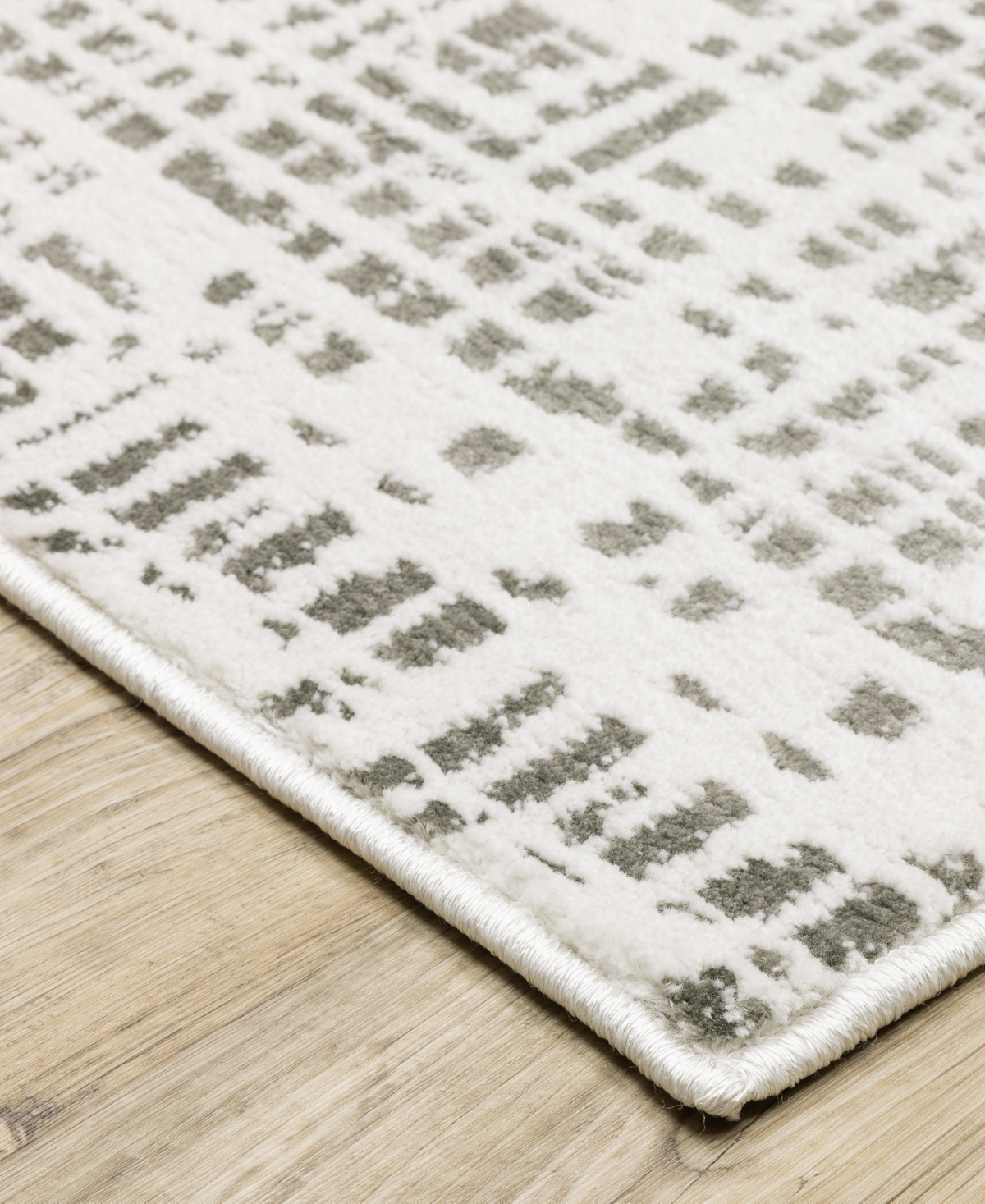 Jhb Design Montecito 5150w 5'3" X 7'6" Area Rug In White,gray