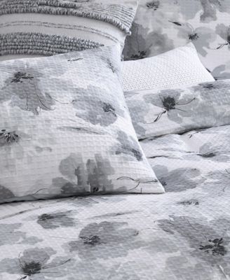 Modern Bloom 3 Piece Duvet Cover Set, Queen