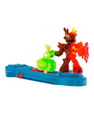 Akedo Burndown Versus Shred Head