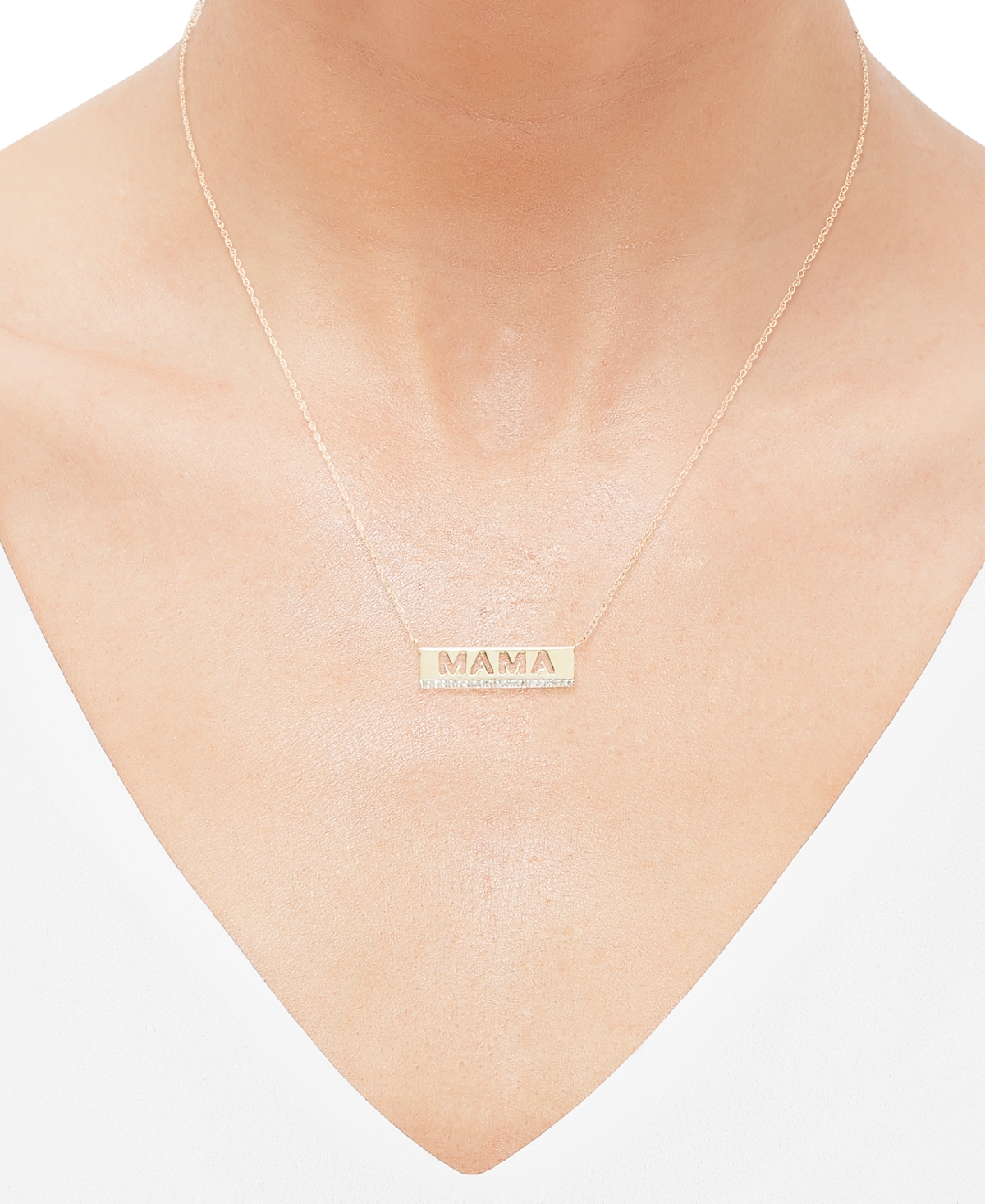 Diamond Mama Cutout Bar 18