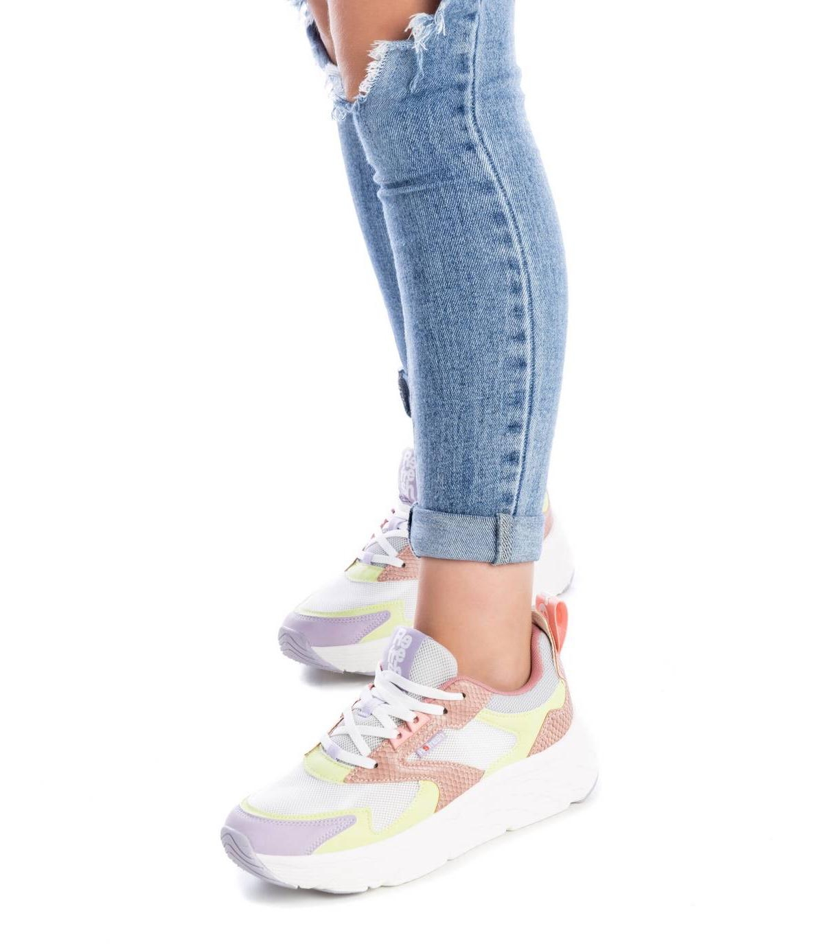 Xti Women's Sneakers ByWith Multicolor Accent - Pink