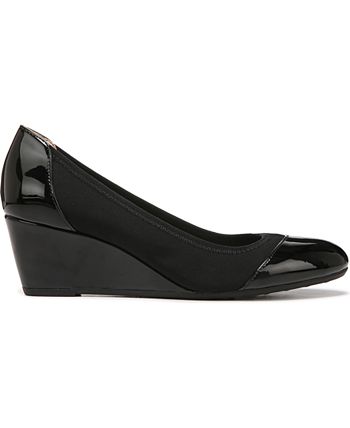 LifeStride - Juliana Stretch Wedge Pumps