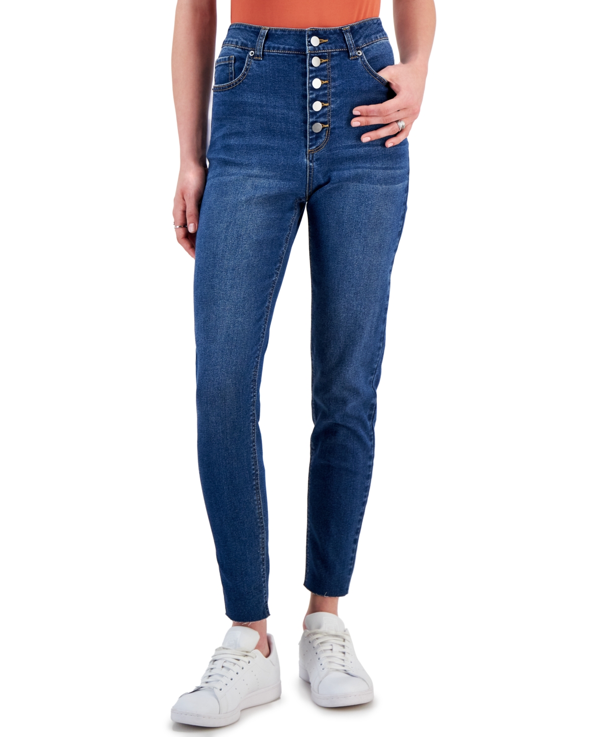 Tinseltown Juniors' Multi-button Cut-hem Skinny-leg Denim Jeans In Medium Wash