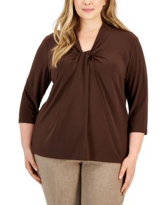 Kasper - Plus Size Knotted-Front 3/4-Sleeve Top