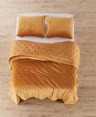 Calabria Velvet Quilt