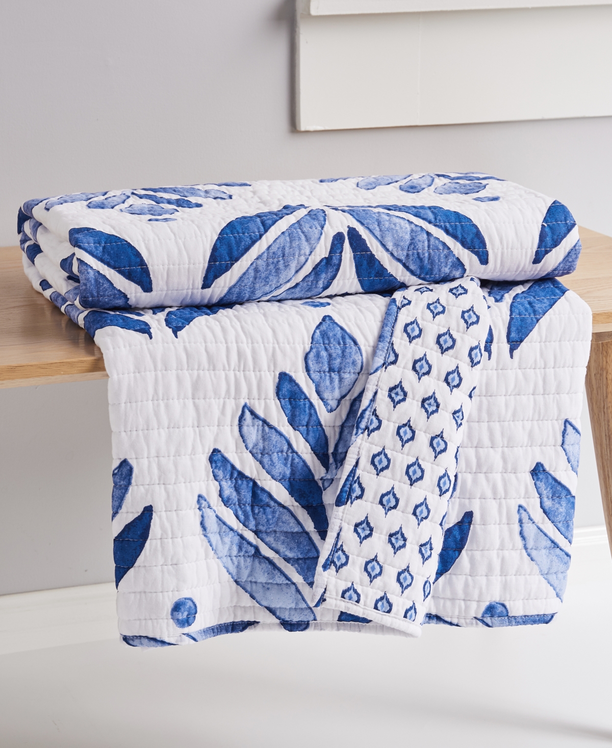 Levtex Vintage-like Blossom Reversible Quilted Throw, 50" X 60" In Blue