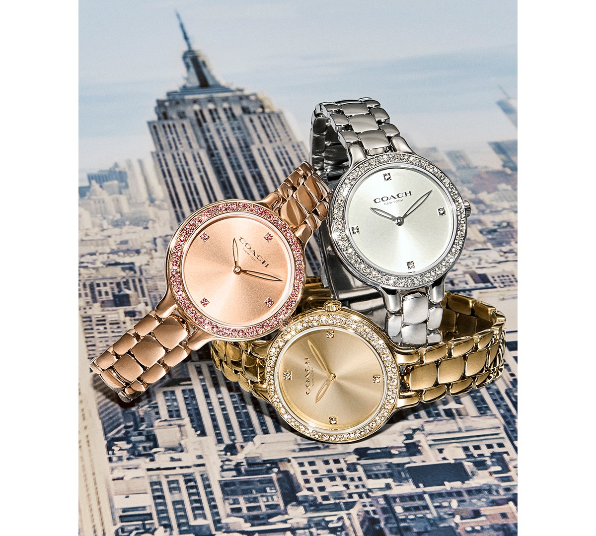 Женские часы COACH Women's Chelsea Quartz Gold-Tone Stainless Steel Bracelet Watch 32mm — фото 5