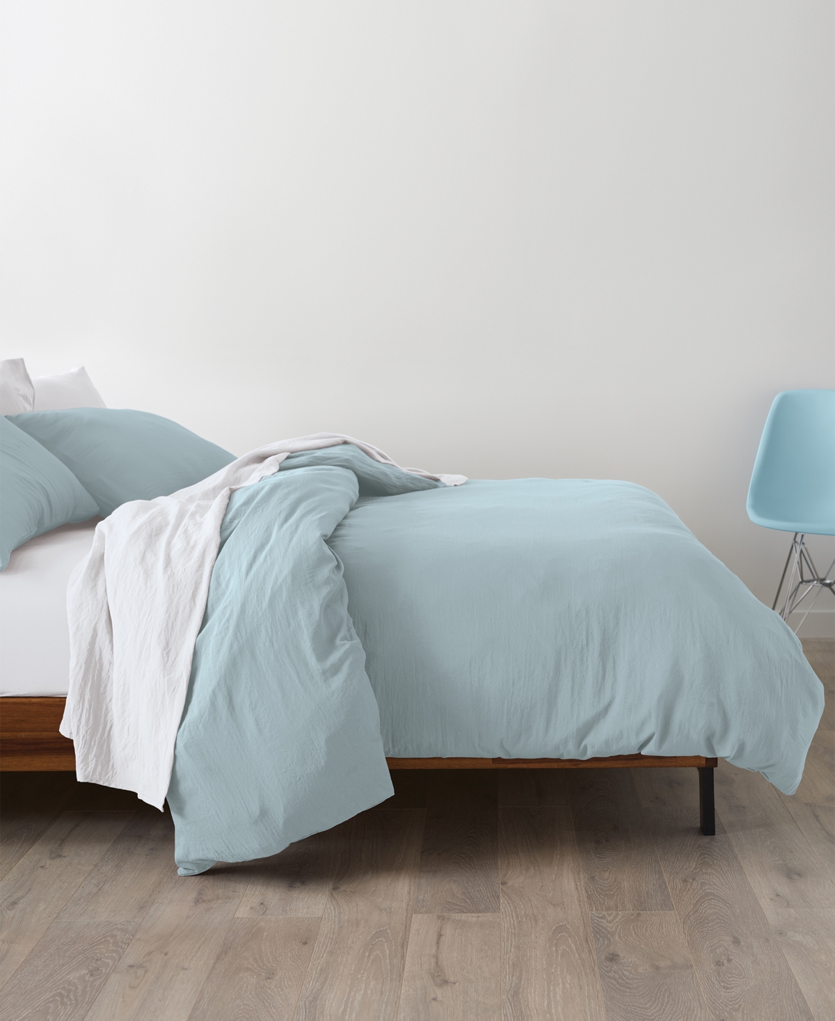 Ella Jayne Triple Brushed Microfiber 8-piece Duvet Bundle, California King In Aqua