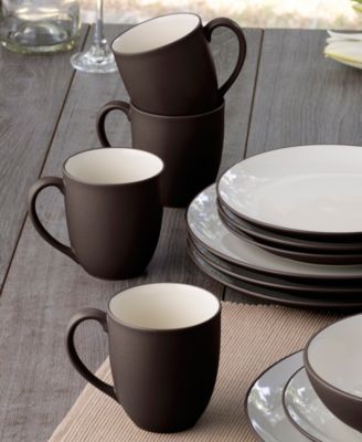 Colorwave Coupe 16 Pc. Dinnerware Set, Service for 4