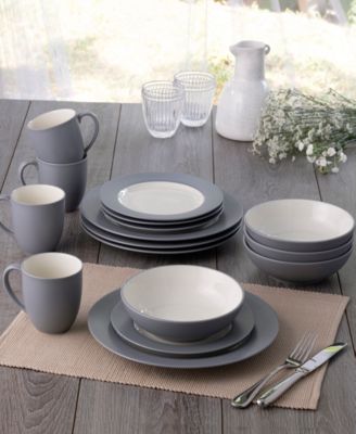 Colorwave Rim 16-Pc. Dinnerware Set, Service for 4