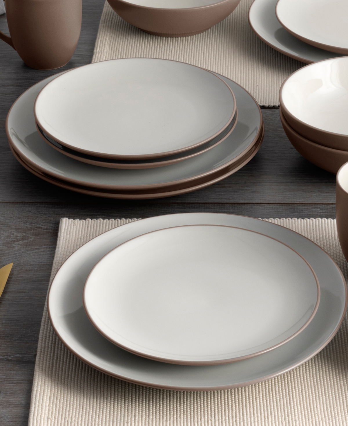 NORITAKE COLORWAVE COUPE 16 PC. DINNERWARE SET, SERVICE FOR 4 