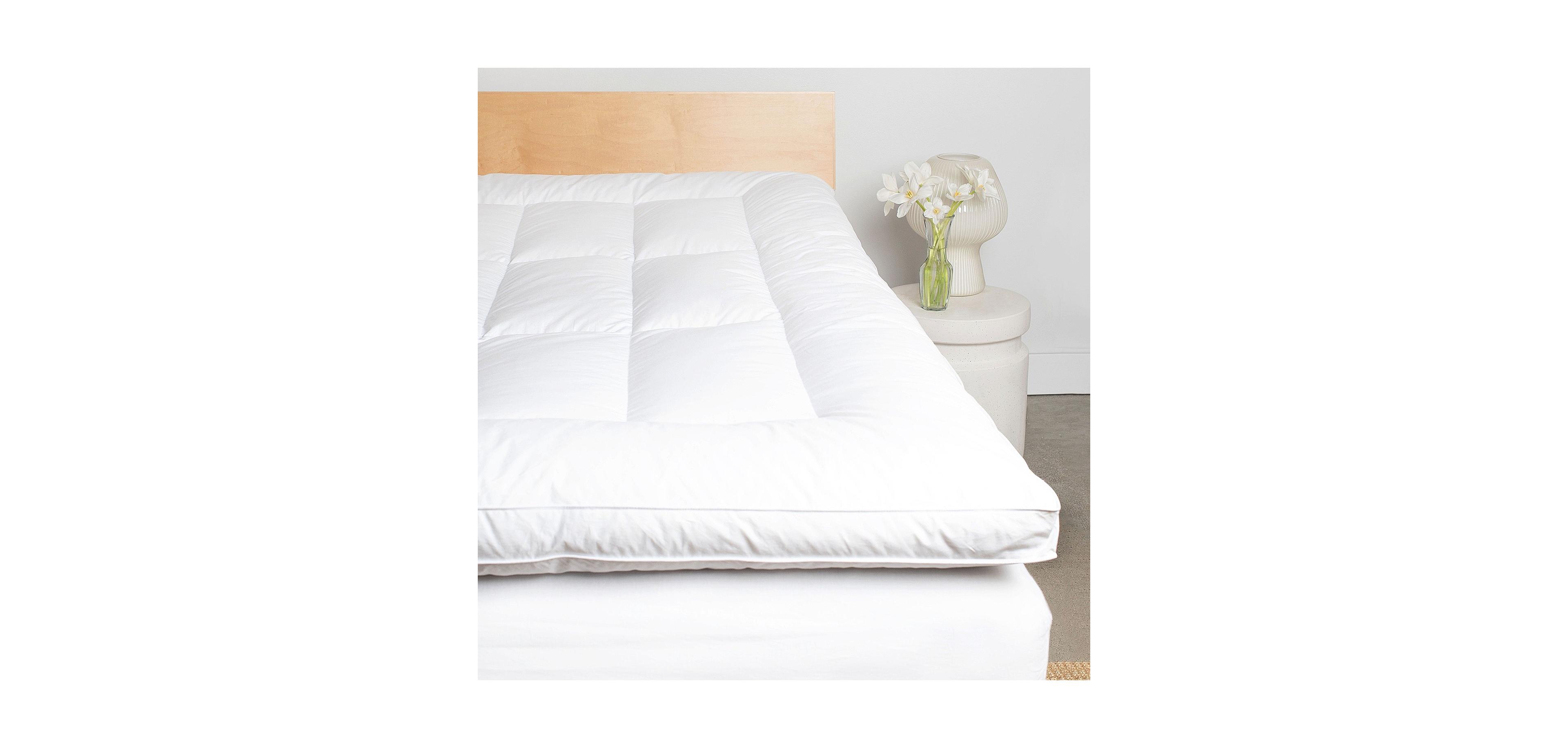 Feather & Down Plush Luxury Mattress Topper -Full