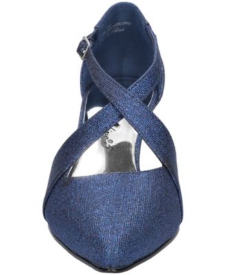 Women's Elegance Cross Strap Front Pumps