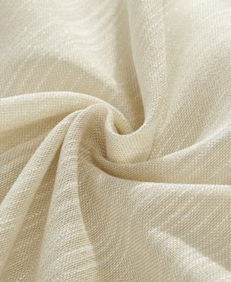 Arabesque Tablecloth, 102" L x 60" W