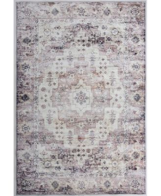 KM Home Belmont Dalinda 3'3" x 5'3" Area Rug