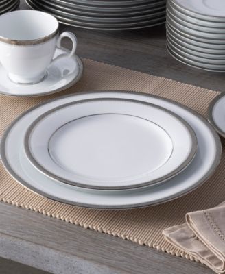 Charlotta 60 Piece Dinnerware Set, Service for 12
