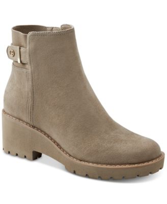 Giani bernini clearance wedge boots