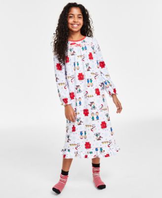 Girls shop christmas nightgown