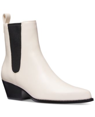 Women's Kinlee Leather Pull-On Chelsea Booties