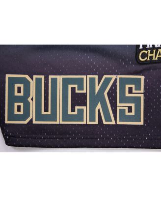 Men's Purple, Hunter Green Milwaukee Bucks Ombre Mesh Shorts