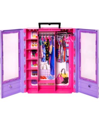 Fashionistas Ultimate Closet Doll and Accessories