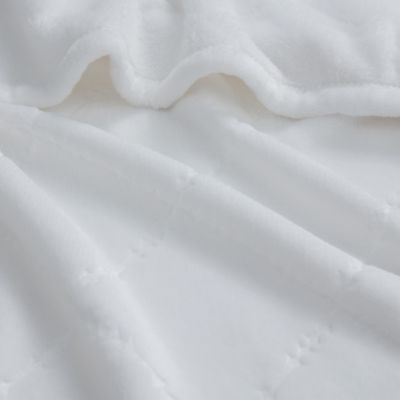 Ultra Plush Contemporary Geometric Hypoellergenic Accent Throw Blanket - 50 in. W x 60 in. L