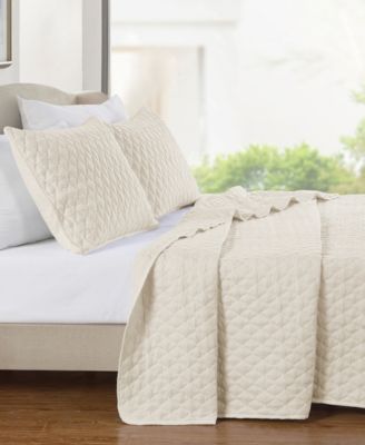 Diamond Stitched Quilt Sets