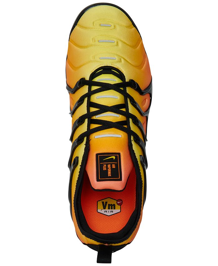 macys vapormax plus