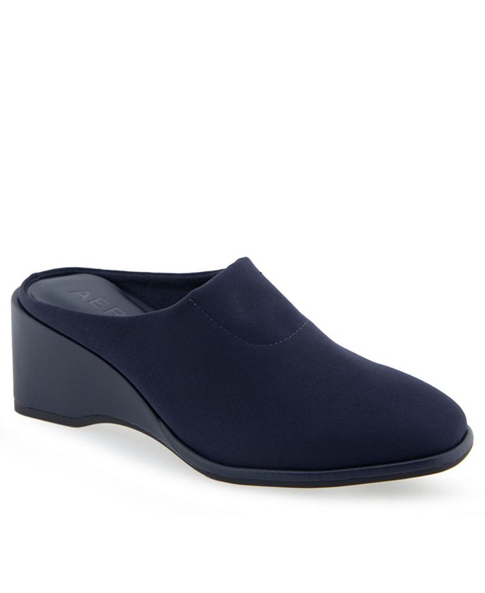 Aerosole mule hot sale shoes