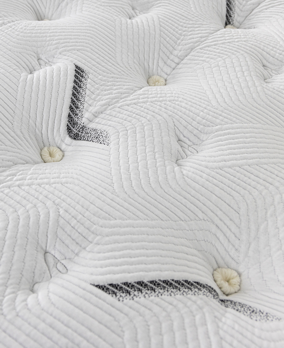 Paramount Hd Superior 15" Plush Mattress Set In No Color