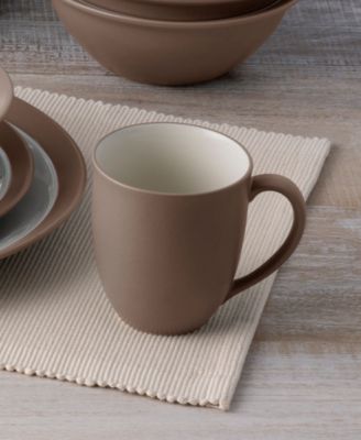 Colorwave Curve  4-Piece Place Setting