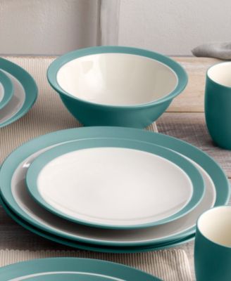Colorwave Curve  4-Piece Place Setting