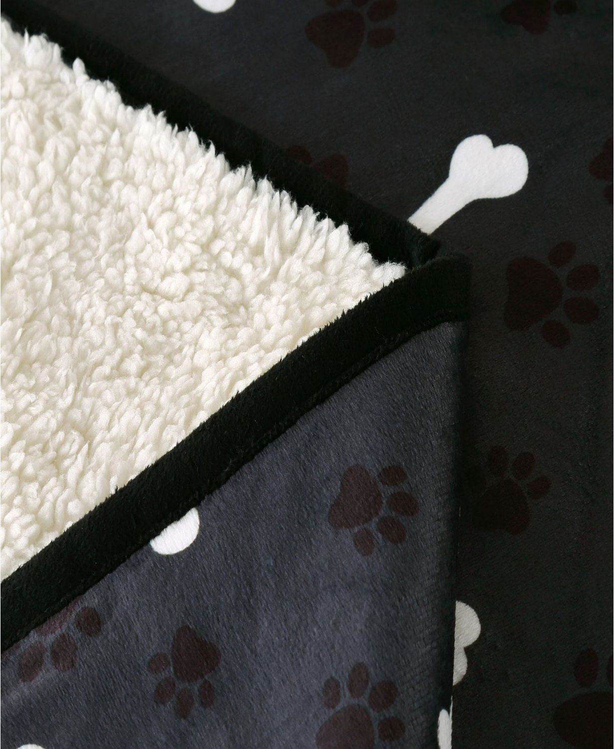 Advanced Water Resistant Pets Print Comfort Throw, 50" x 80"