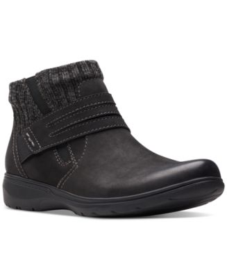 Clarks ankle boots on sale sale