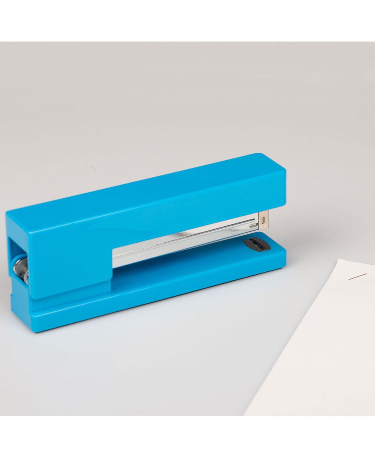 Shop Jam Paper Modern Desk Stapler In Blue