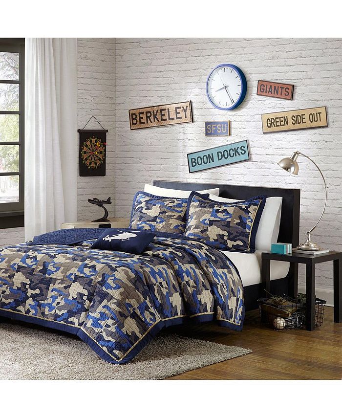 Gracie Mills Galena Camouflage Reversible Quilt Set with Throw Pillow