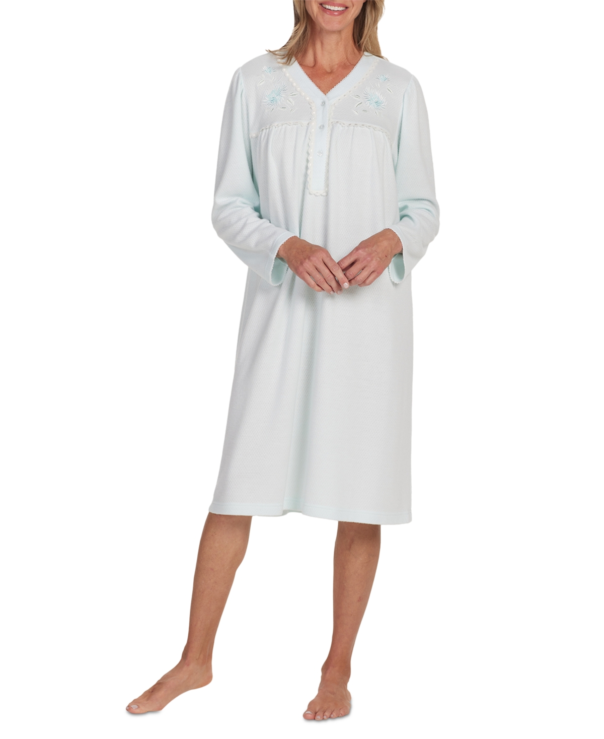 Miss Elaine Women's Embroidered Short Nightgown In Mint