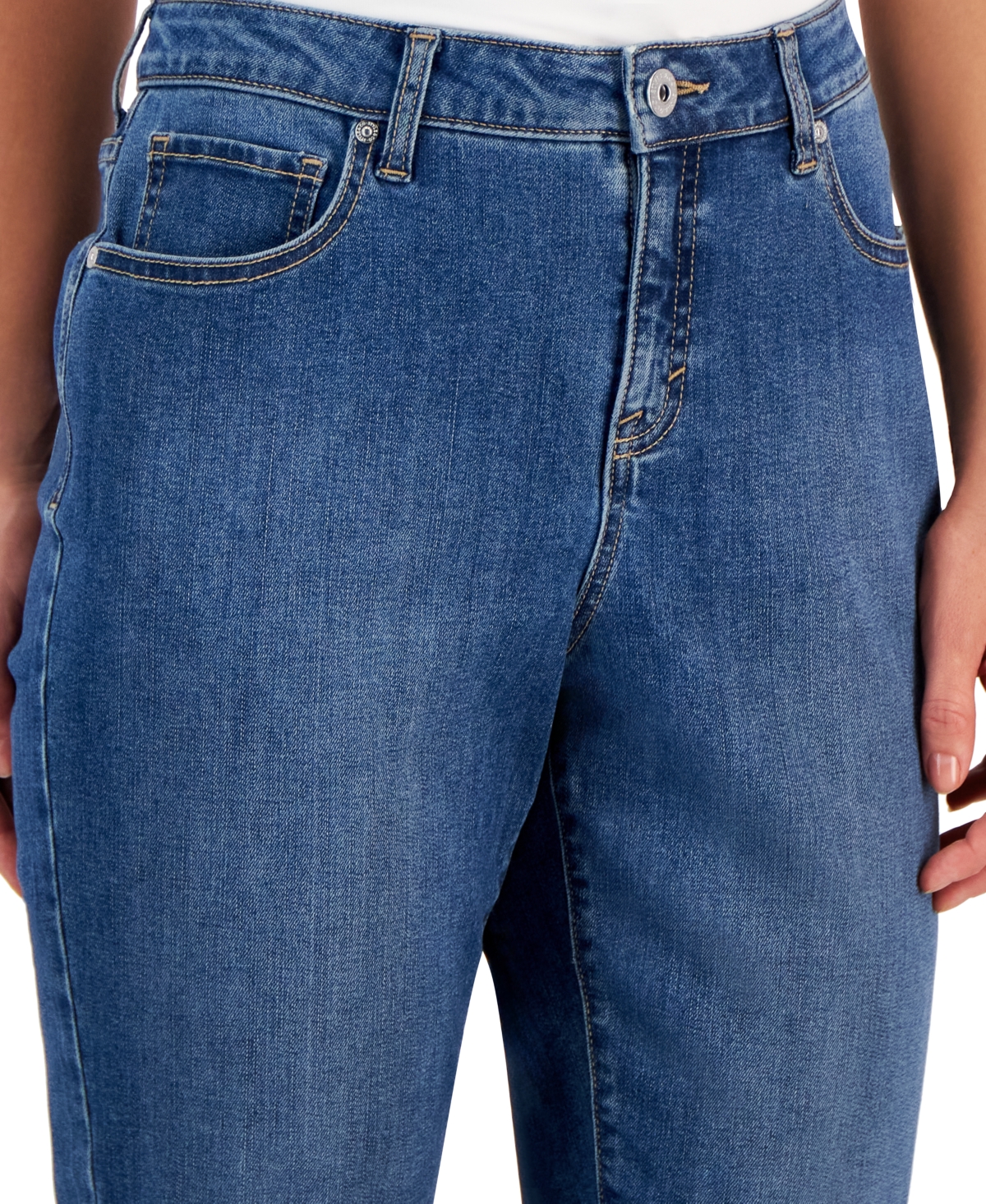 Macy's style and co curvy capri top