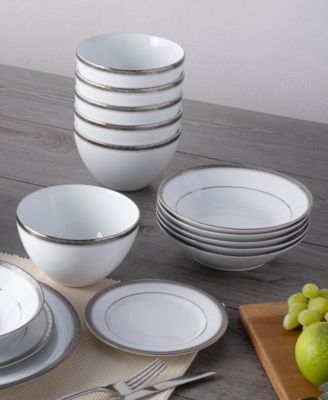 Charlotta Platinum 30-Piece Dinnerware Set, Service For 6