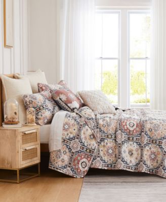 Southshore Fine Linens Kilim Quilt Set In Natural
