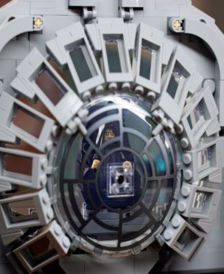 LEGO® Star Wars 75352 Emperor's Throne Room Diorama Toy Building Set with Darth Vader, Luke Skywalker & Emperor Palpatine Minifigures